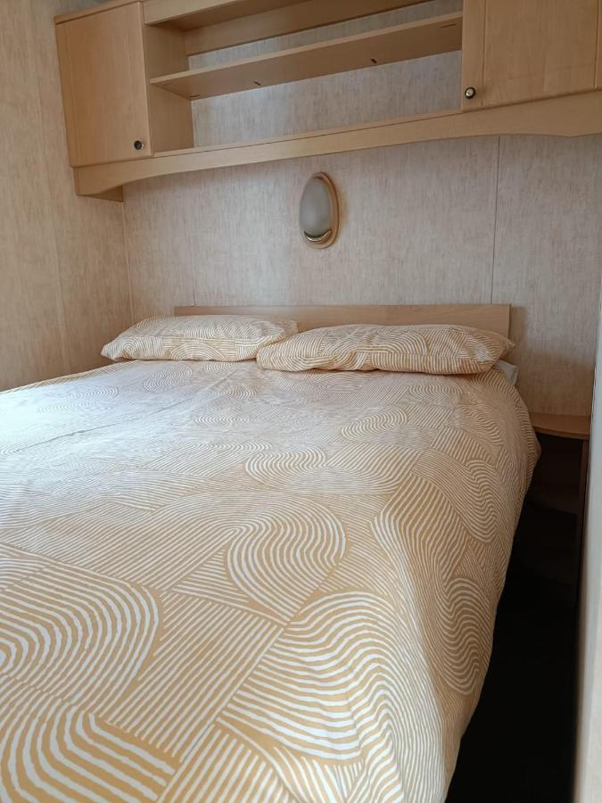 Rhosfeillion Static Caravan Apartment Llangefni Exterior photo
